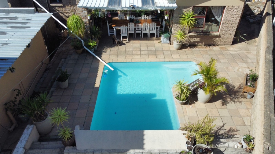 3 Bedroom Property for Sale in Strelitzia Park Eastern Cape